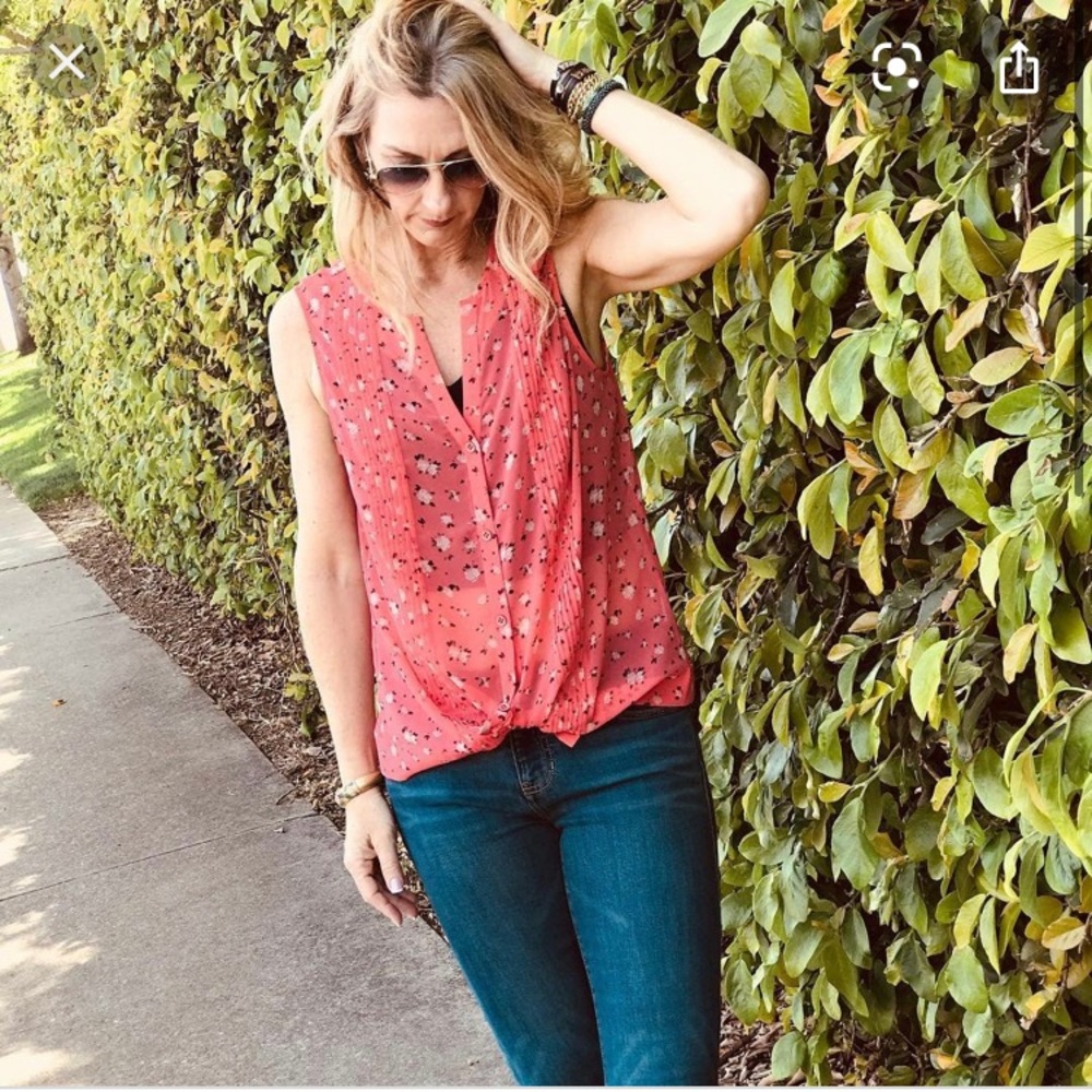 CABI pintuck blouse S